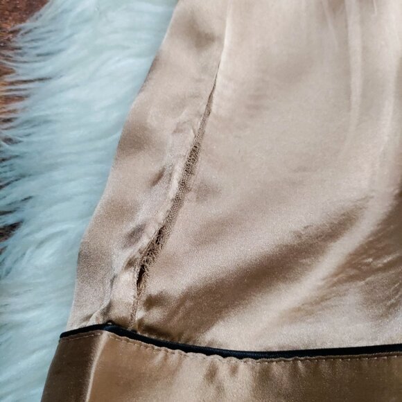 Intimissimi Soft Satin Piping Trim Short Sleeve Shirt & Shorts Pajama Set Size L - Picture 9 of 16